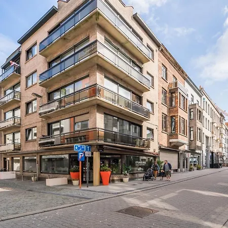 Modern In Hartje * Ostend