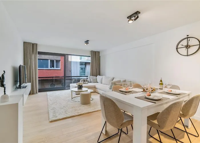 Апартаменти Modern In Hartje Остенде